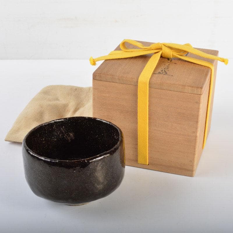 茶道具　楽吉左衛門　了入造　黒楽茶碗　堀内宗完極め箱　M　R4593