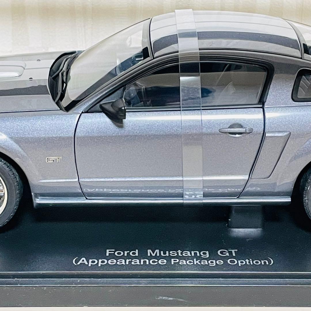 AUTOart 1/18 Ford Mustang GT 世界3000個限定