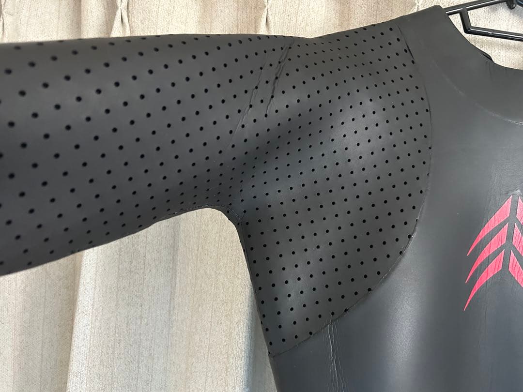 トライアスロンウエットスーツ FROG ROCK