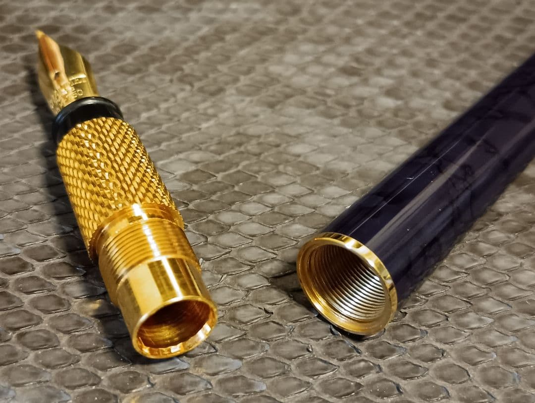 美品 CHAUMET ショーメ 万年筆 筆記具 ペン先 18K 白蝶貝 ネイビー