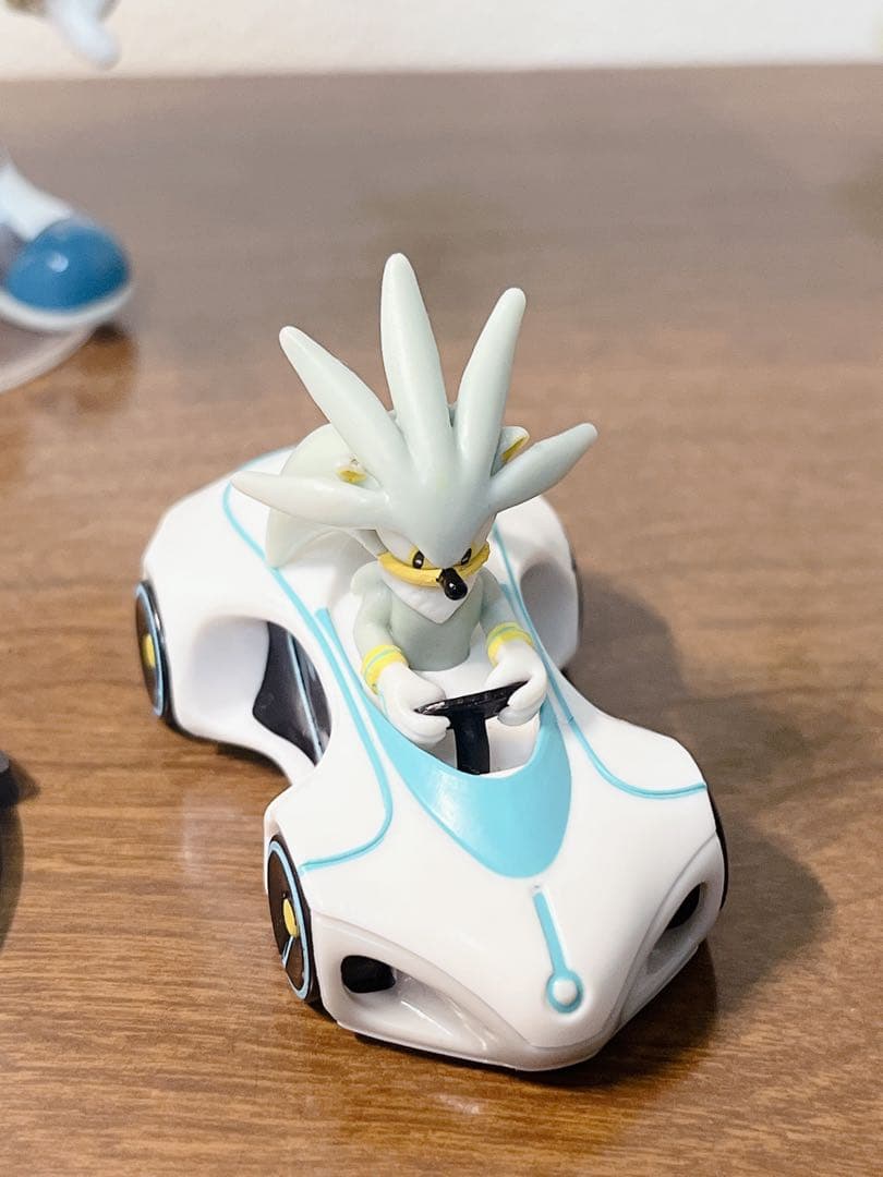 ソニック シルバー フィギュア ストラップ