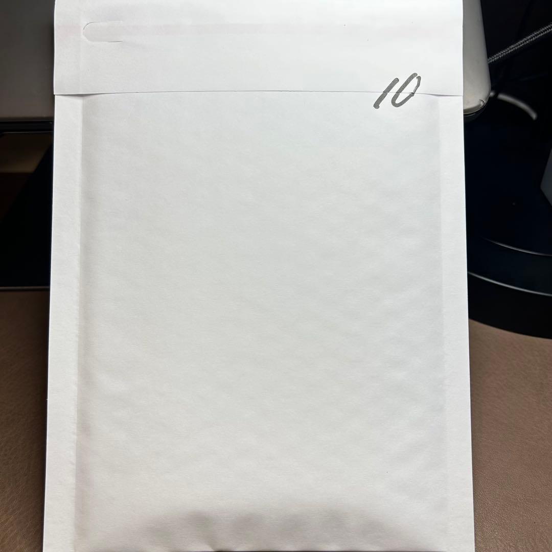 10限定商品　ピカチュウスリーブ4枚セット