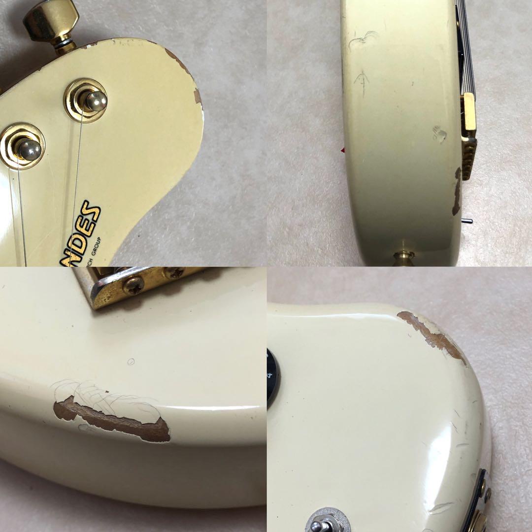 ZO-3C ホワイト アンプ内蔵ミニギター ヘッドフォン端子付き！！