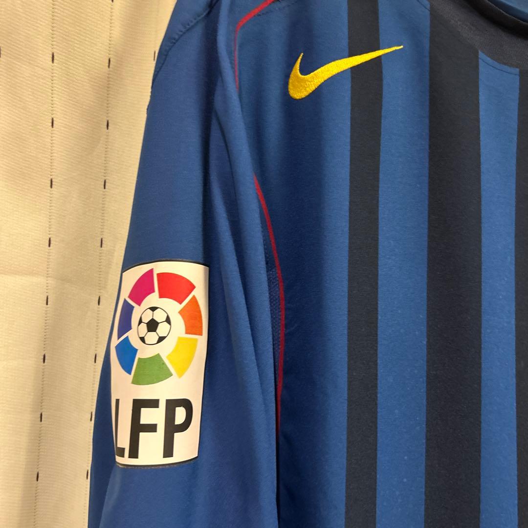 バルセロナ　ロナウジーニョ選手支給用ユニフォーム　ナイキ　サイズＬ　正規品