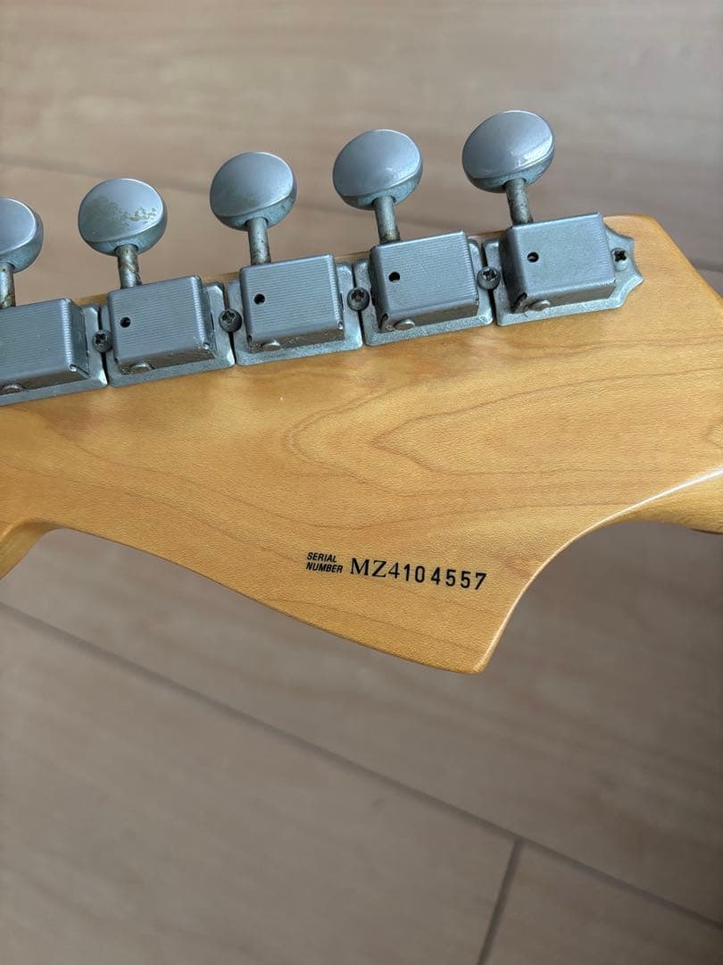 2004年製fender mexico サイクロン　生産終了モデル