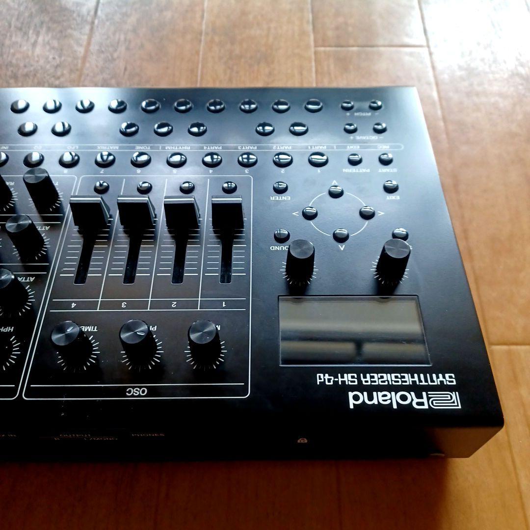 鍵盤楽器 Roland Synthesizer SH-4D