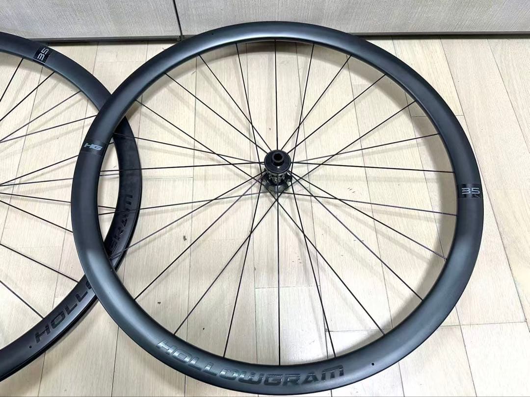 CANNONDALE HOLLOWGRAM35 カーボンホイール　キャノンデール