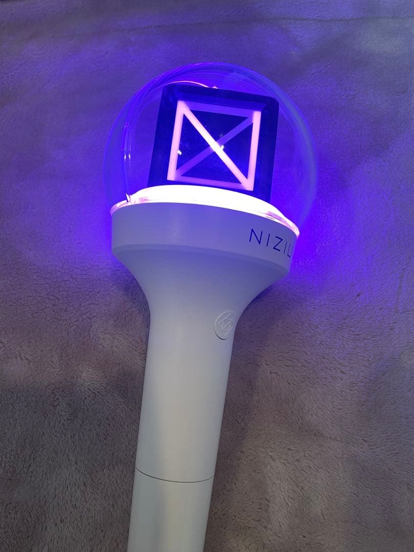 NIZIU ペンライト ホワイト