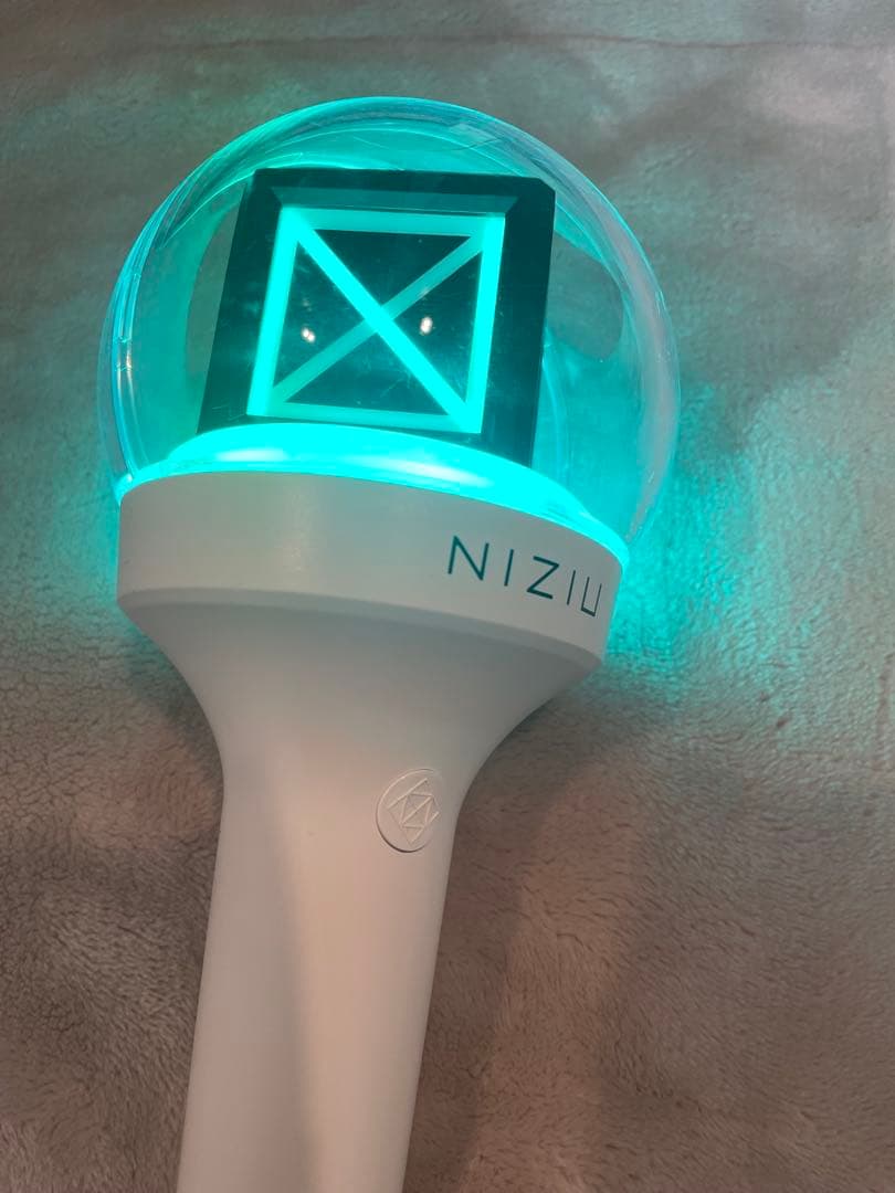 NIZIU ペンライト ホワイト