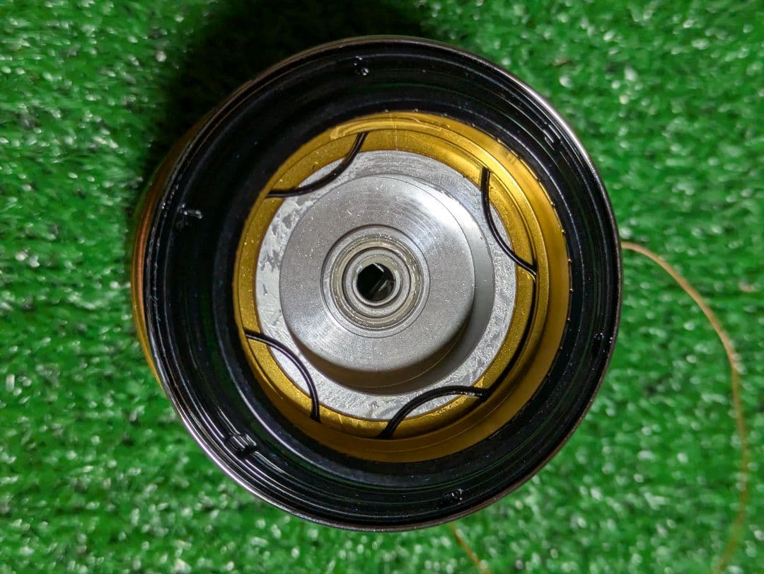 dontsuki...migi。20ステラSW5000XG純正スプール