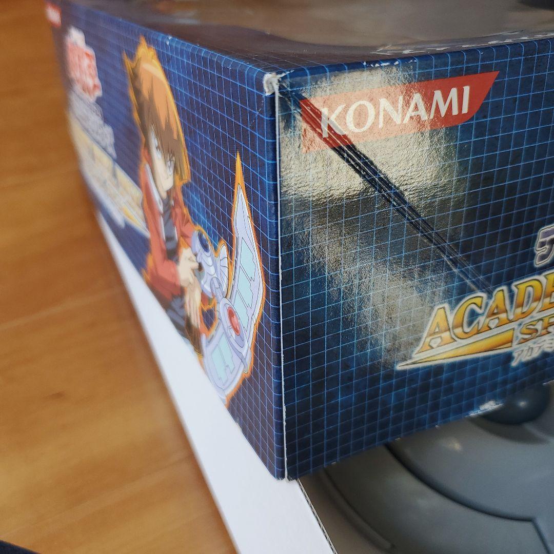 遊戯王　オシリスレッド　アカデミー　デュエルディスク　十代