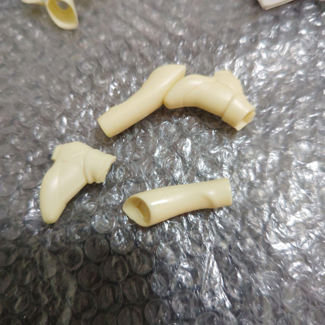 スクライド　シェリス・アジャーニ　ガレージキット　未組立