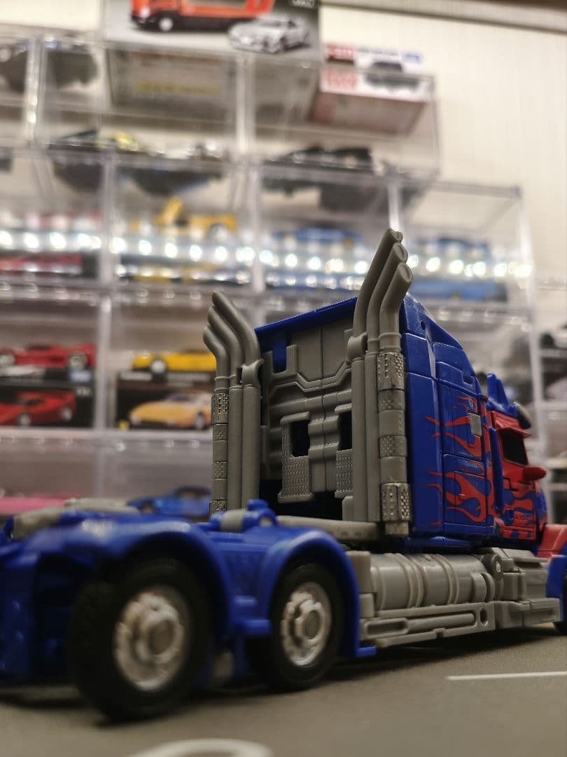 トランスフォーマー スタジオシリーズ オプティマス・プライム 最後の騎士王 塗装