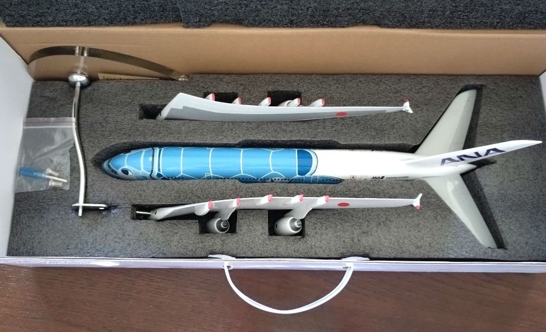 【新品・未使用】ANAエアバスA380　FLYING HONU 1/200モデル