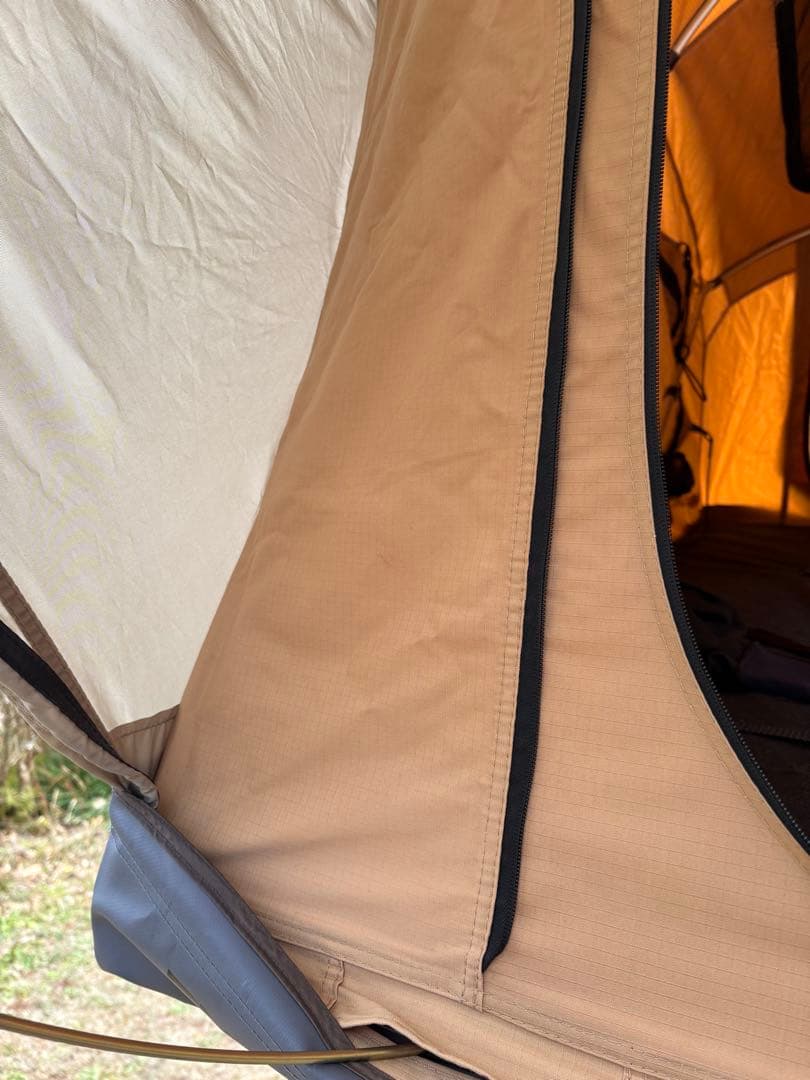 ARBフリンダースルーフトップテント