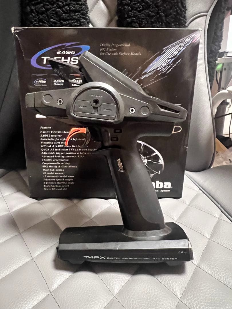 Futaba T-FHSS デジタルプロポ 4PX