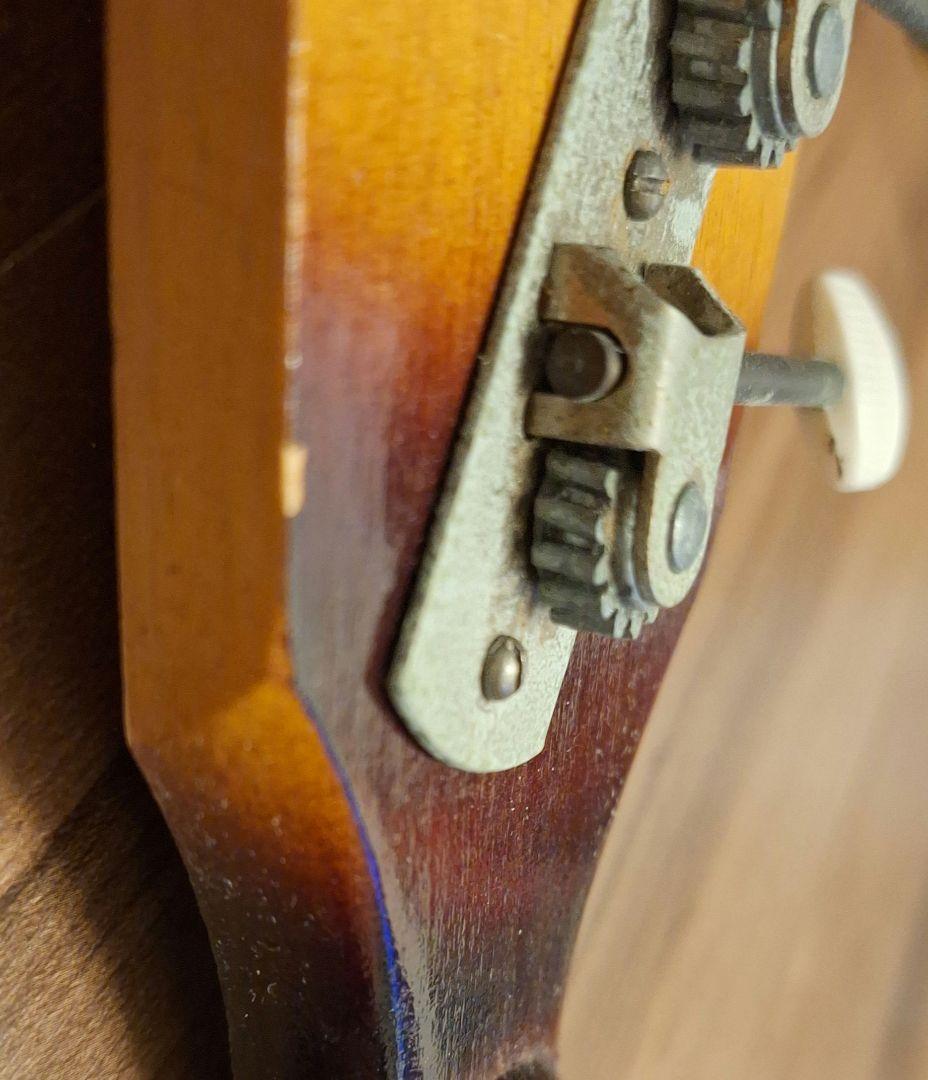 バラライカ (ロシアの民族楽器)