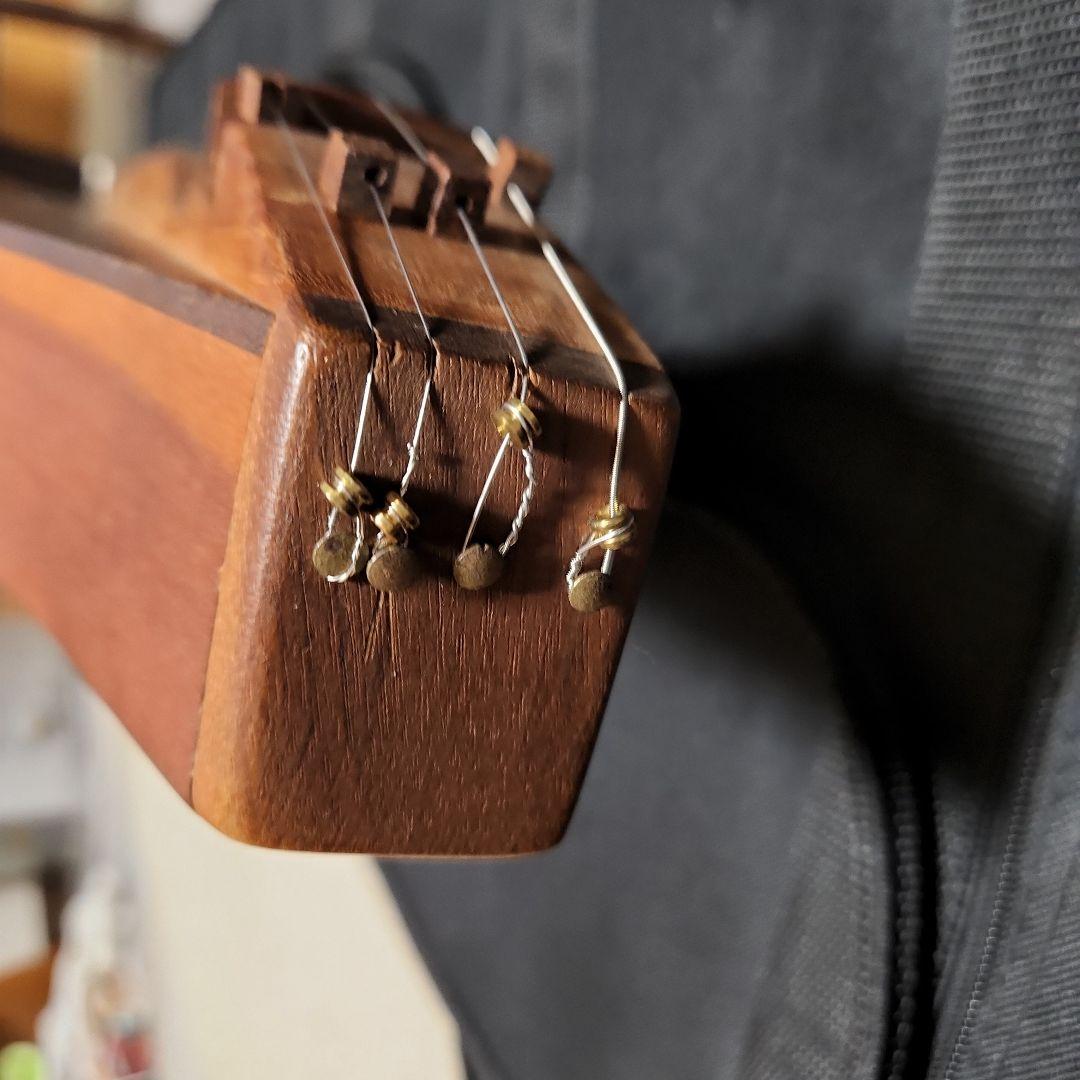 ダルシマー 4弦 木製 ブラウン ケース付き