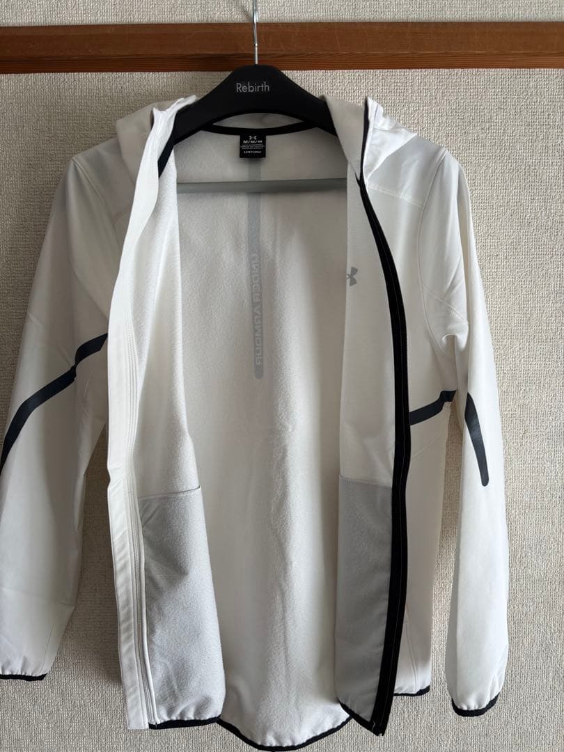 アンダーアーマー ブラッシュドウーブン リフレクト ジャケット＆パンツ