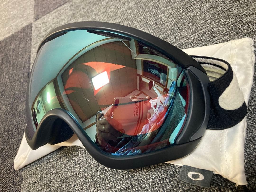 Oakley ヘルメット & ゴーグルセット