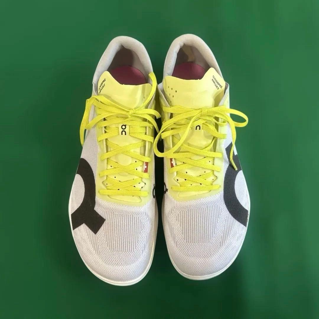 オン クラウドスパイク アンプリウス2 26.5cm