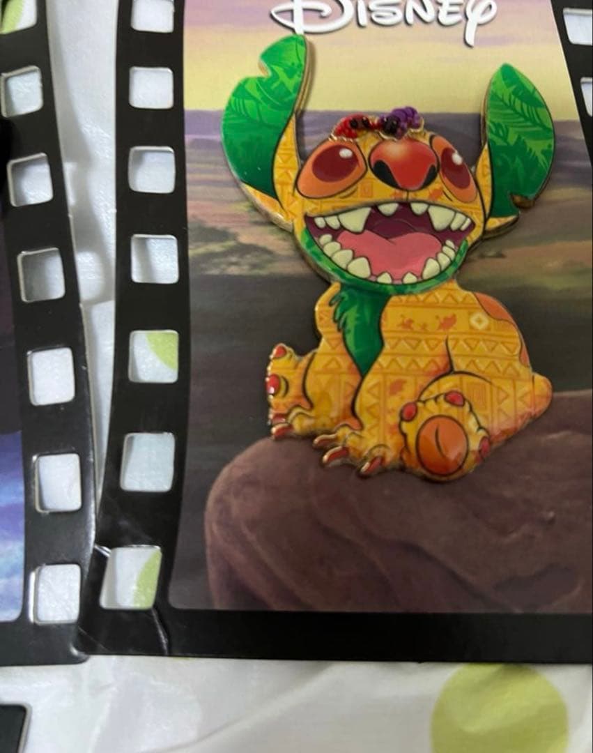 スティッチ　ピンバッジセット