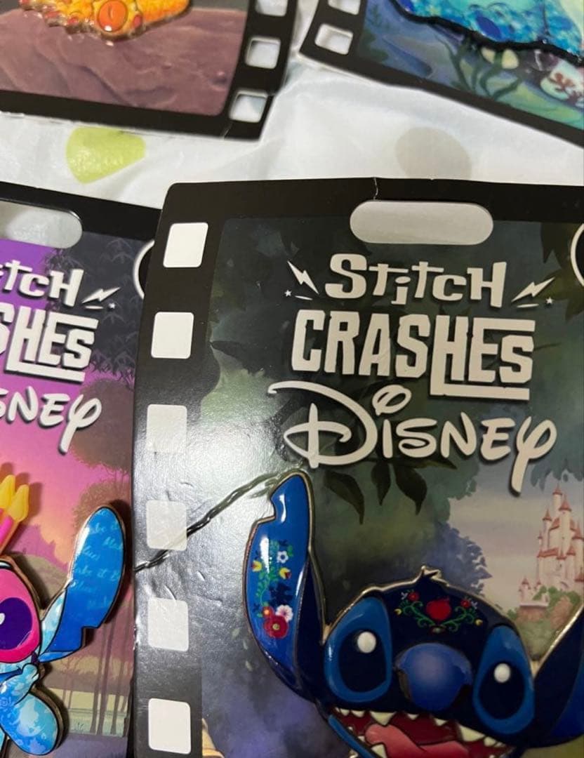 スティッチ　ピンバッジセット