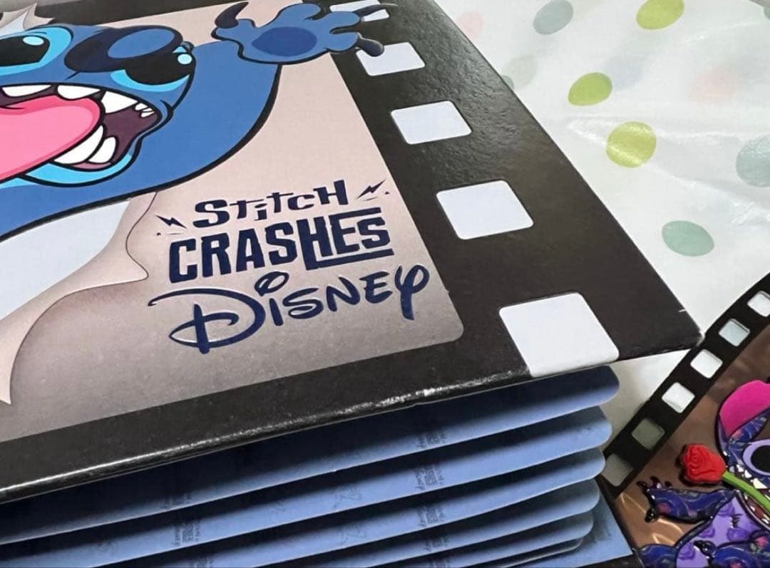 スティッチ　ピンバッジセット