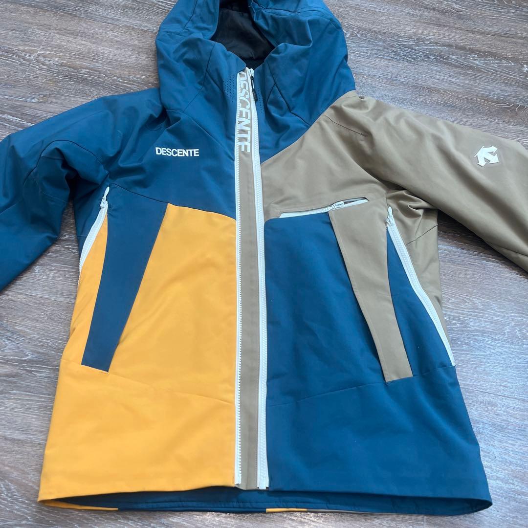 デサント セットアップ　上下　スキーウェア　M 男性　メンズ　sio