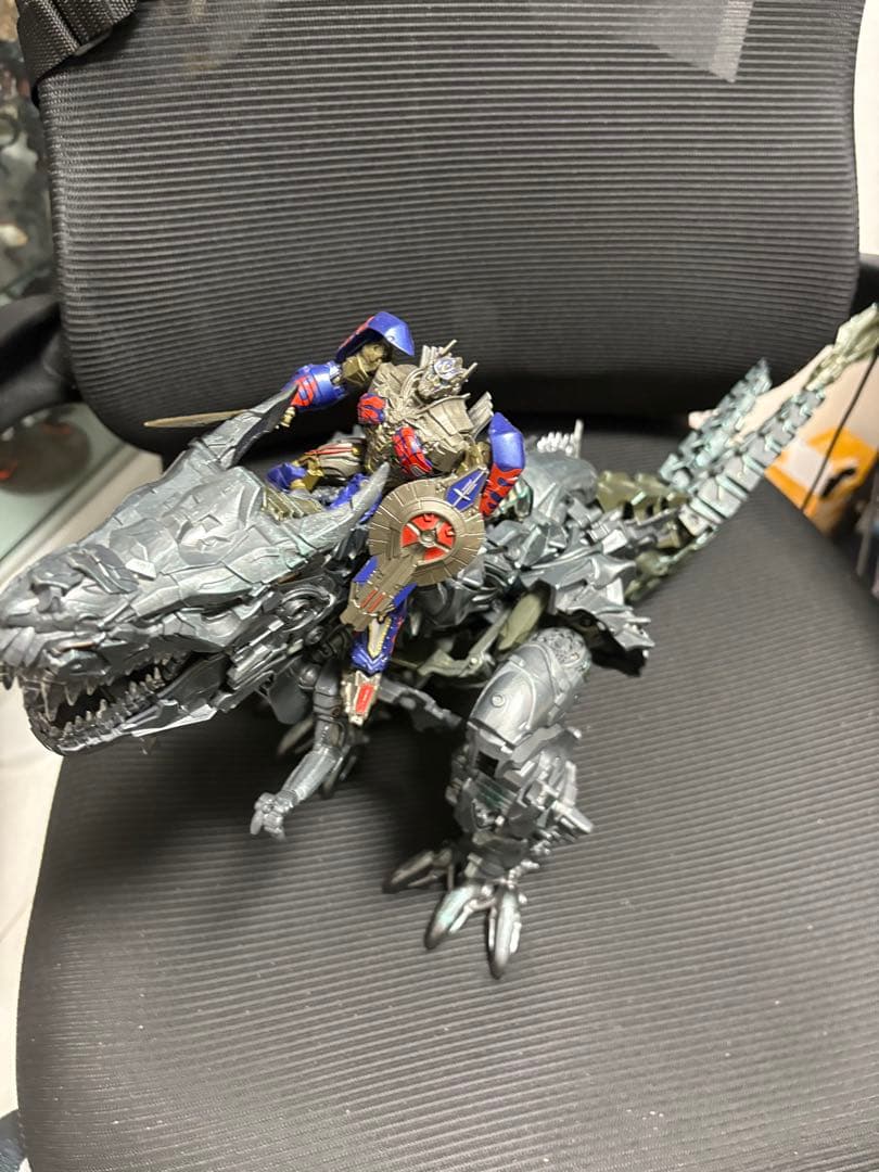 トランスフォーマー 非正規品 weijiang w8600 グリムロック