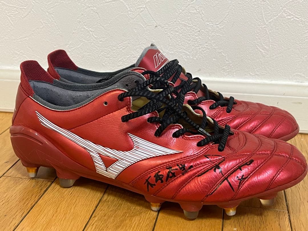 Mizuno サッカーシューズ FC東京の木本選手のサイン入りです。
