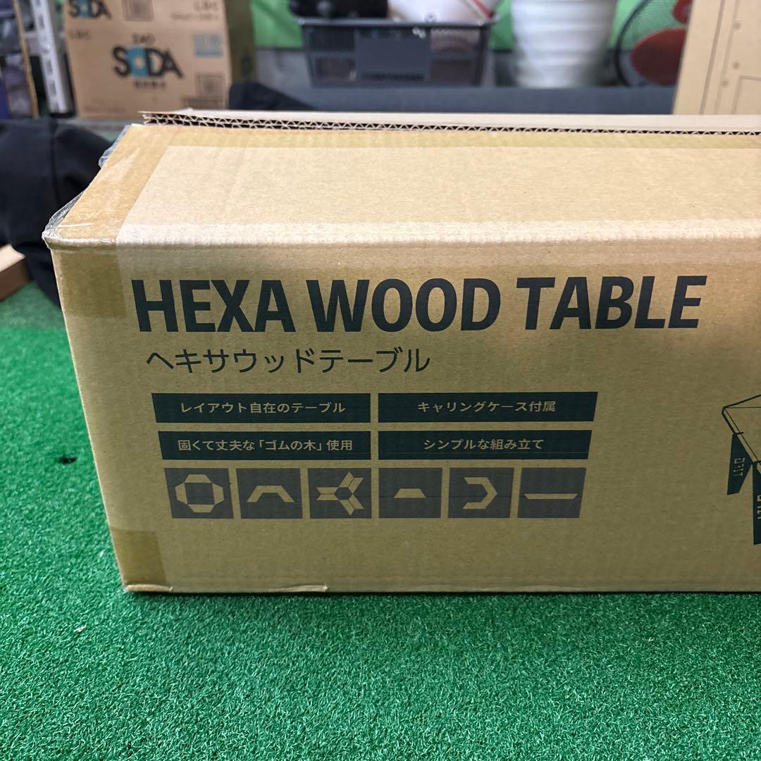 HEXA WOOD TABLE 六角形アウトドアテーブル