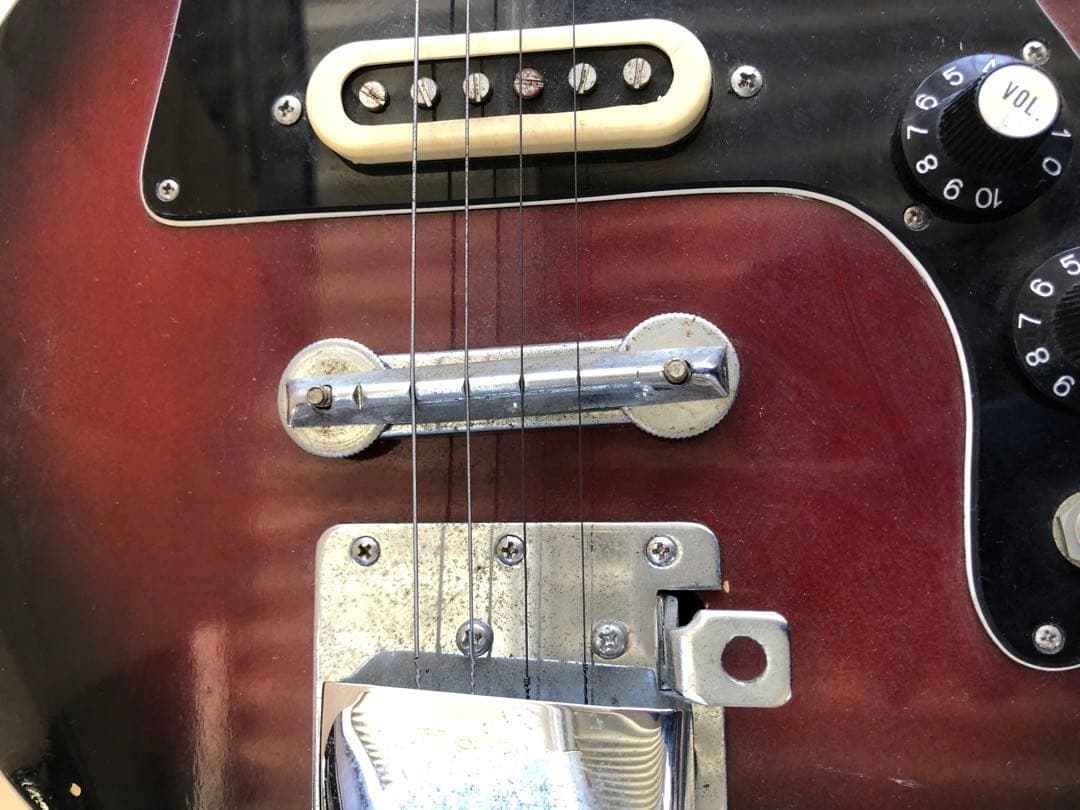 エレキギター　(メーカー不明)(G70)