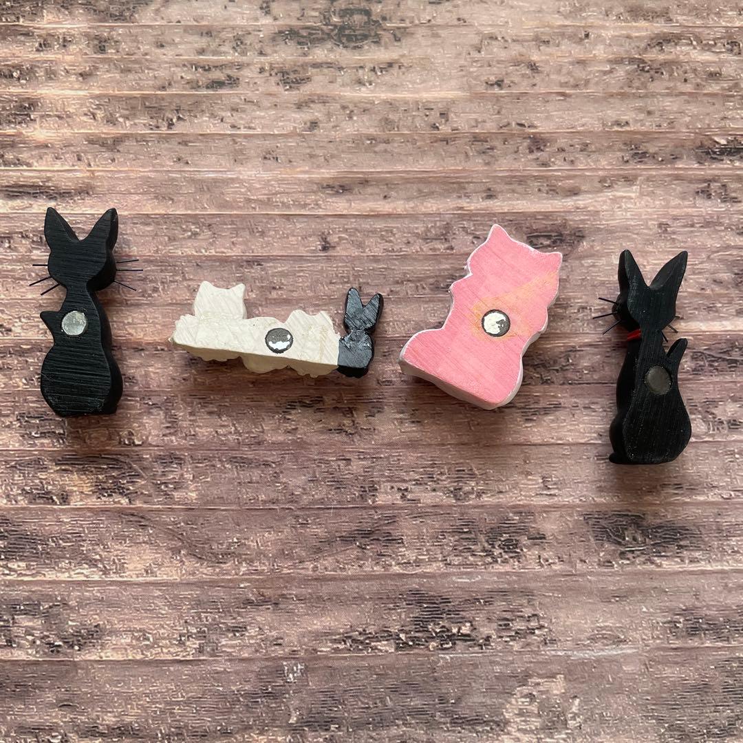 訳あり　ジブリ　魔女の宅急便　ジジ　白猫　子猫　マグネット　希少　レア