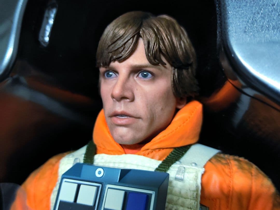 HOTTOYs•STARWARS[ルーク]レイアヘッド付き!土日限定価格!!