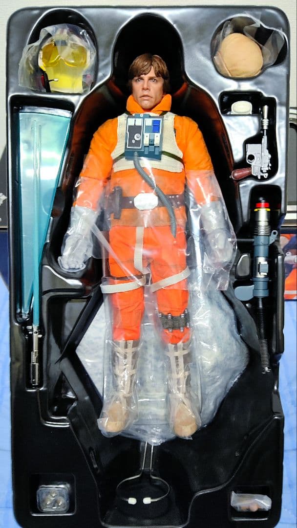 HOTTOYs•STARWARS[ルーク]レイアヘッド付き!土日限定価格!!