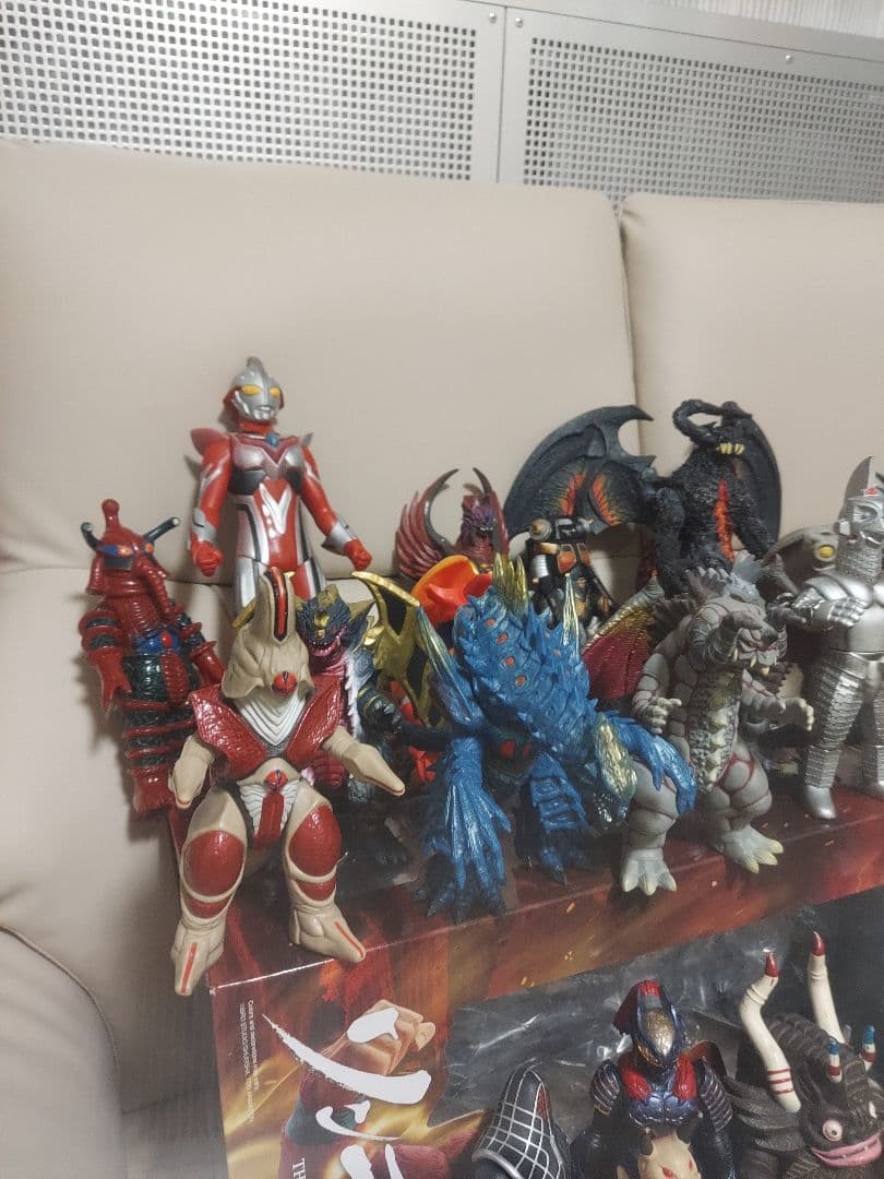 ウルトラマン 怪獣 ソフビ その他 戦闘機 ミニソフビ 等 ジャンク品