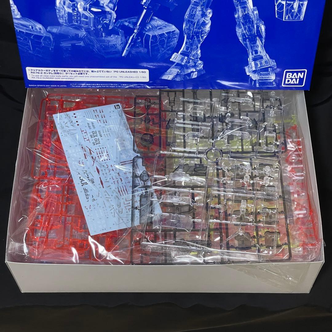 ＰＧ ＵＮＬＥＡＳＨＥＤ 1/60 RX-78-2 ガンダム クリアカラーボディ