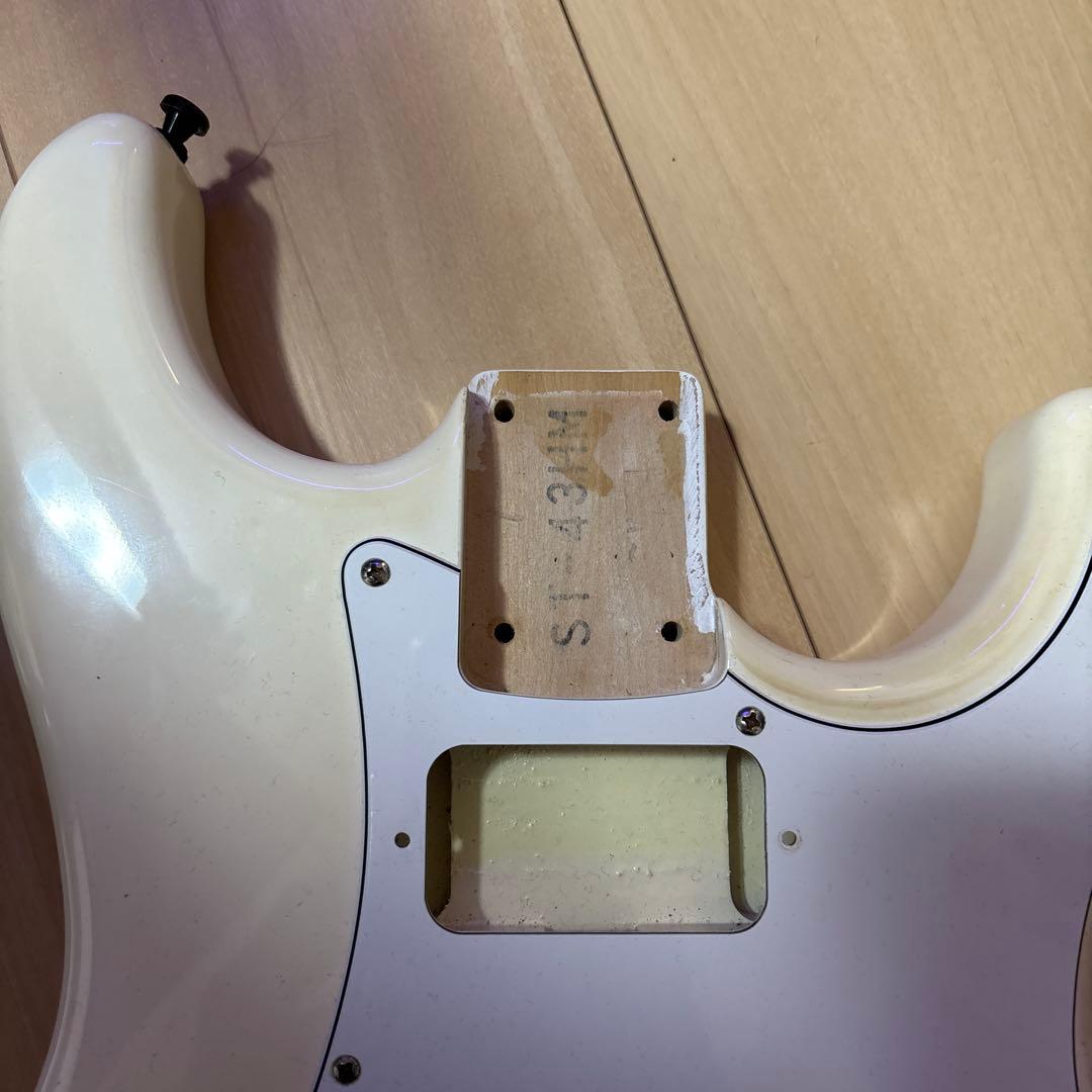 Fender japan ST-43HM ボディ　ネック