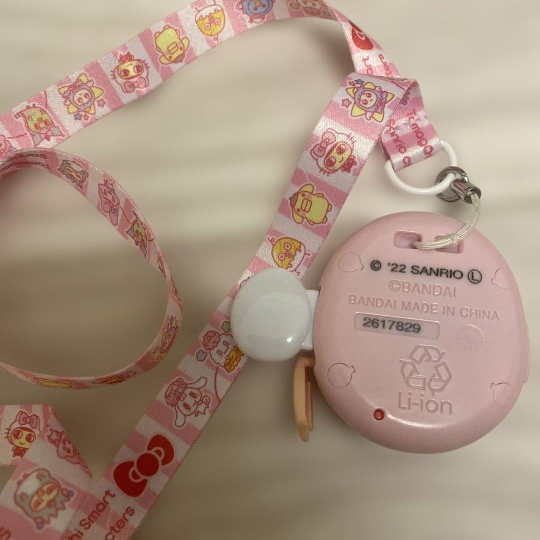 バンダイ サンリオコラボ　たまごっち