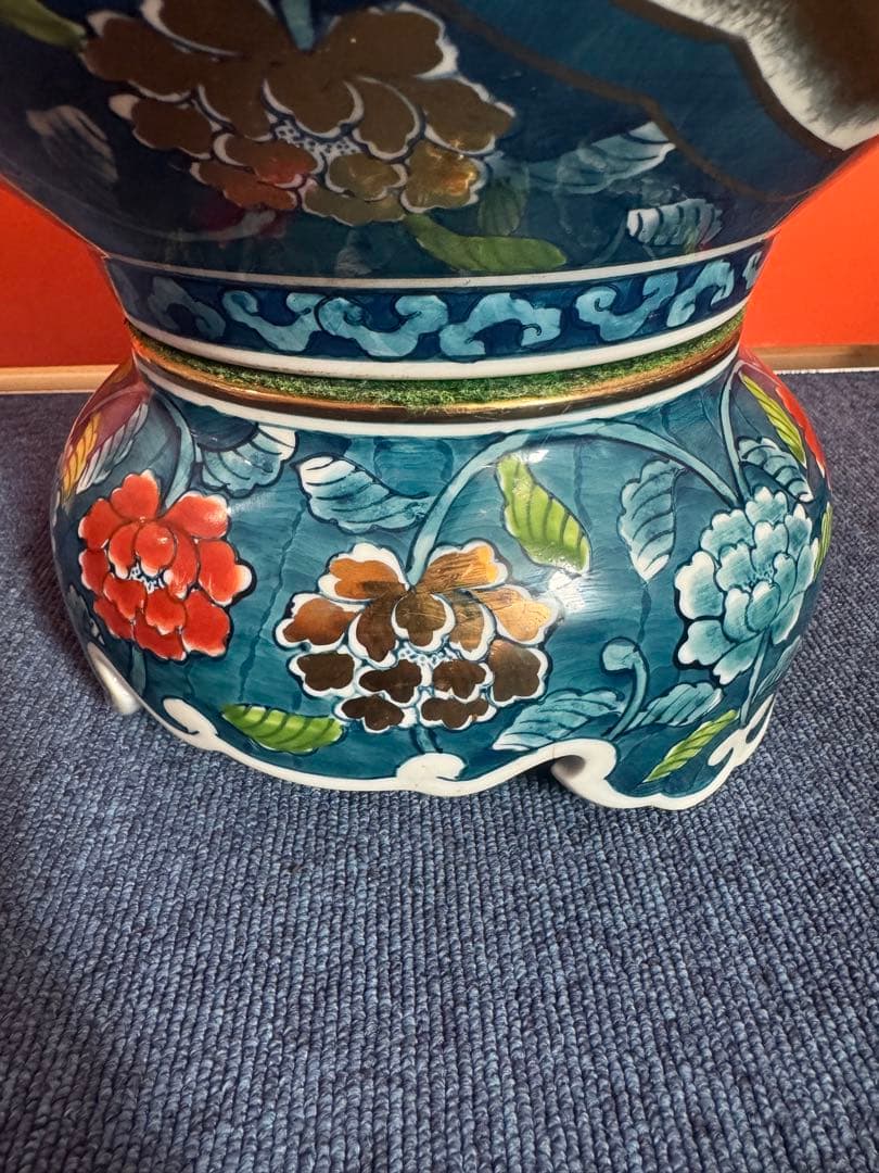 1955 366 有田焼　金龍窯　博山作　沈香壷　飾壷