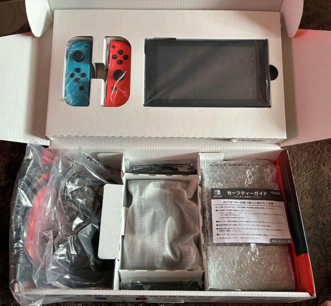 Nintendo Switch 本体　付属品付き