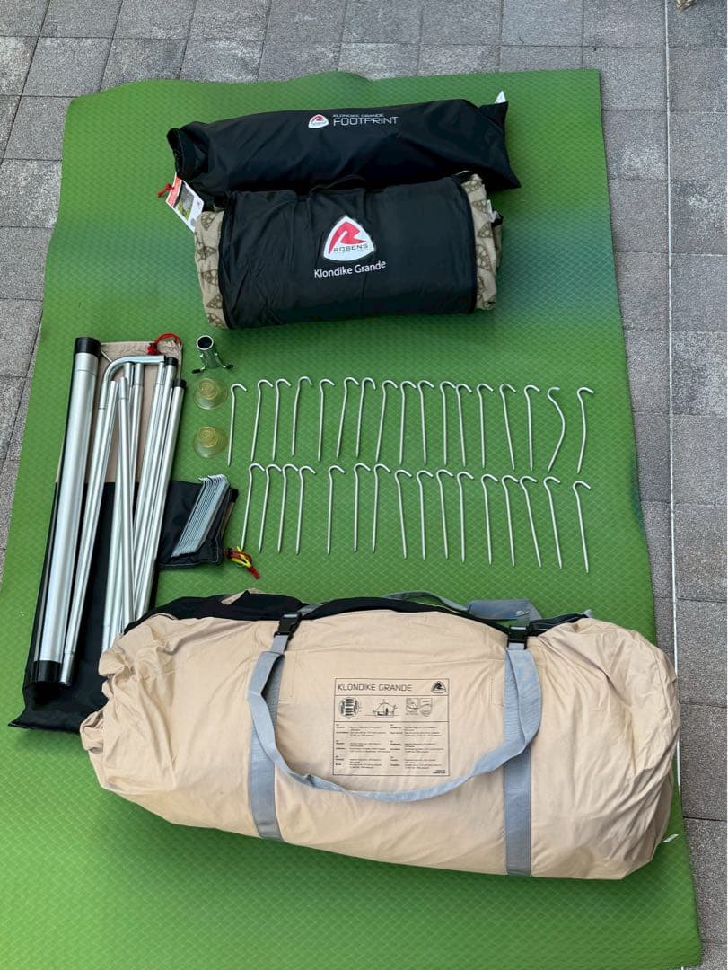 Robens クロンダイクグランデ　10人用 専用カーペット、グランドシート付き