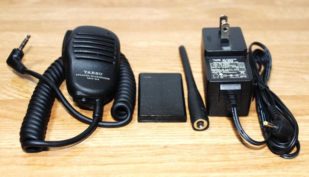 ◆YAESU STANDARD　VX-3 動作品＋おまけ【10】◆
