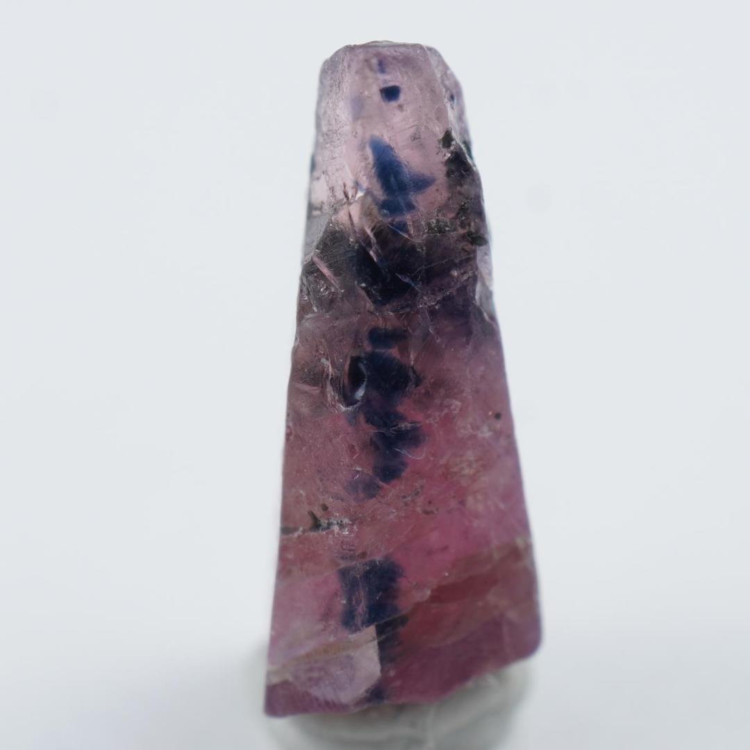 ウインザサファイア結晶　鉱物標本　原石　タンザニア産