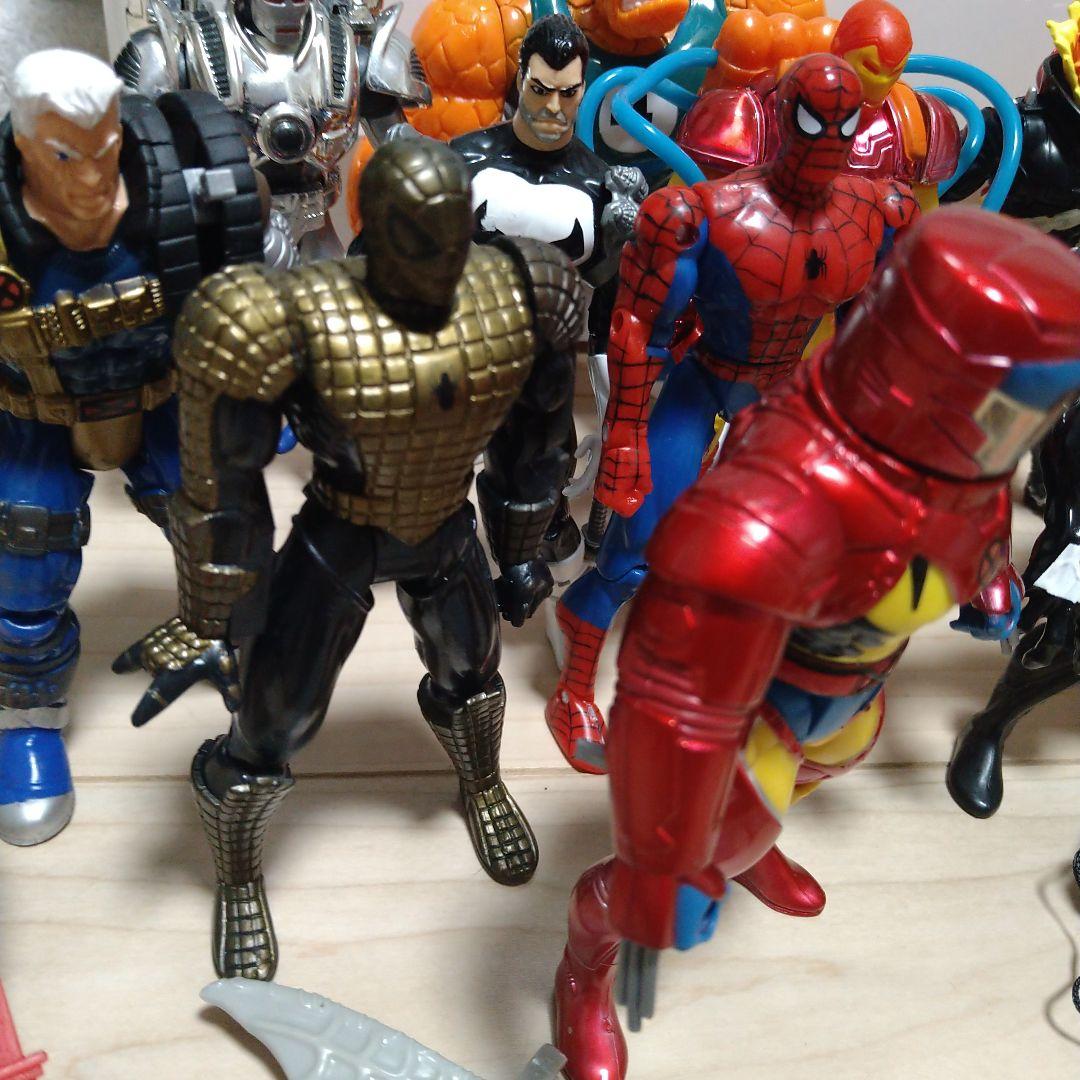トイビズ　マーベル　フィギュア　セット