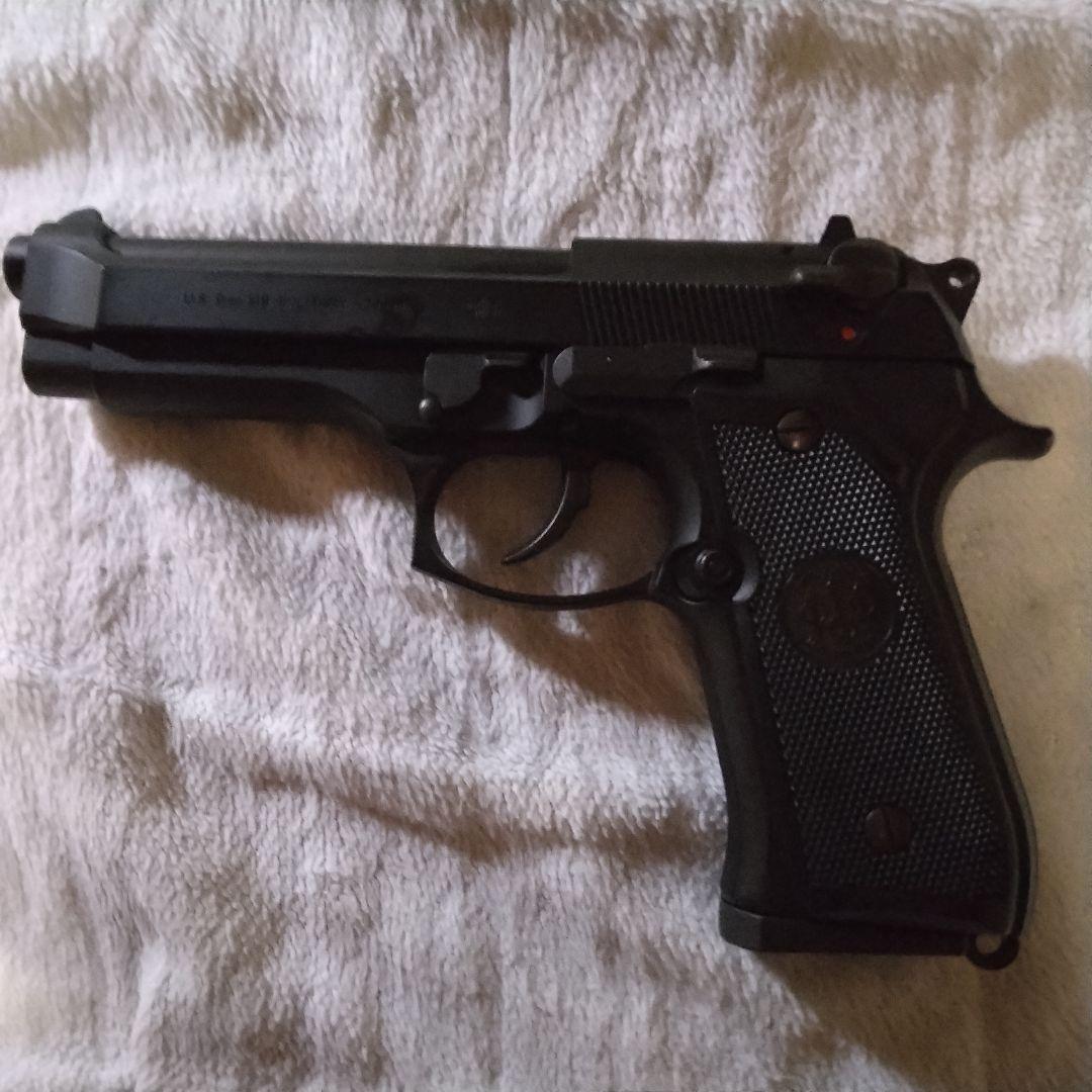 秋風セール！オマケ付き新春大特価セール！美品！気分はダイ•ハード エアガン