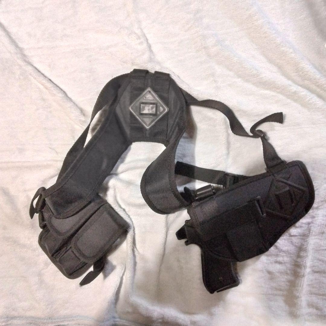 秋風セール！オマケ付き新春大特価セール！美品！気分はダイ•ハード エアガン