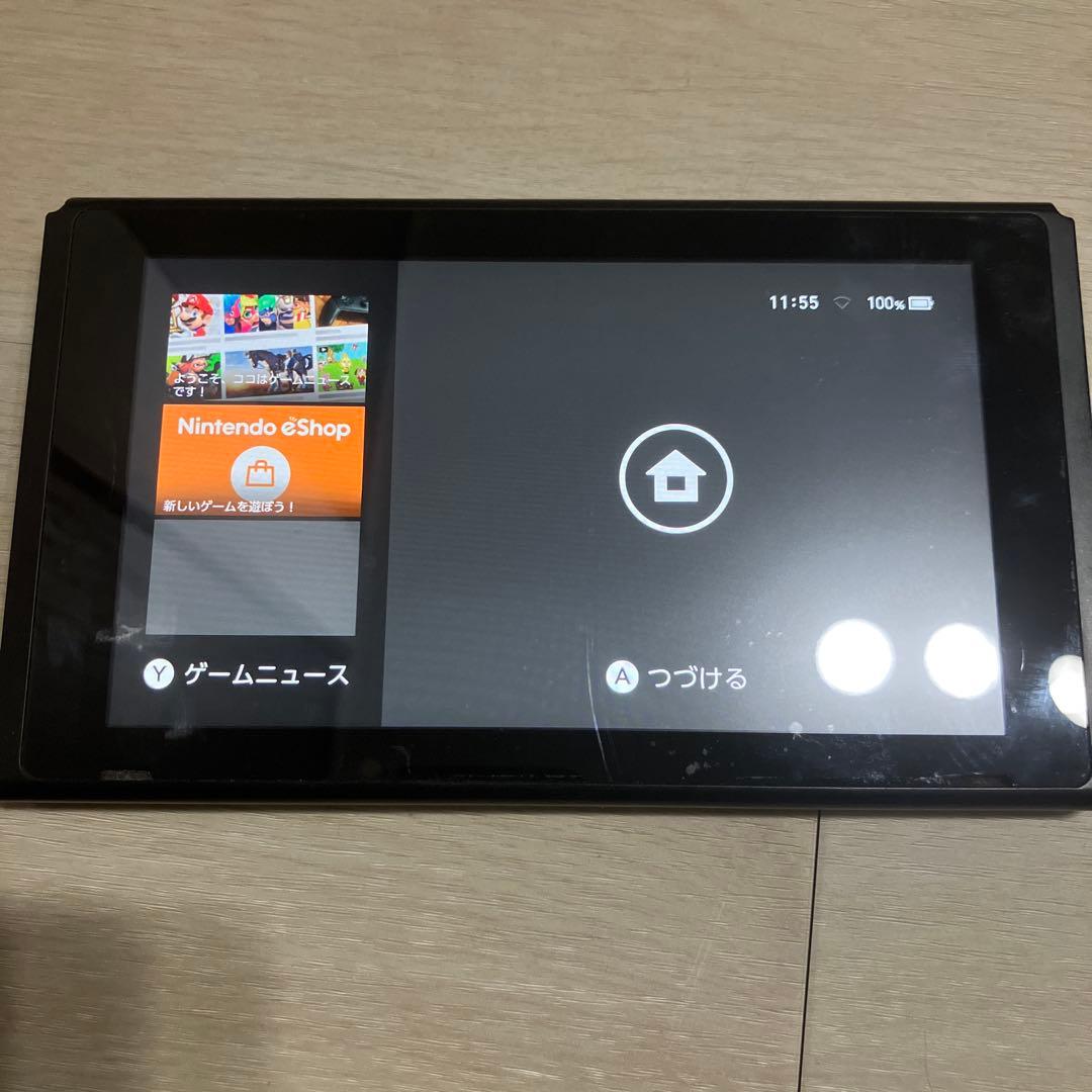 Nintendo Switch 本体のみ　立て掛け部分破損あり　ぴぴ