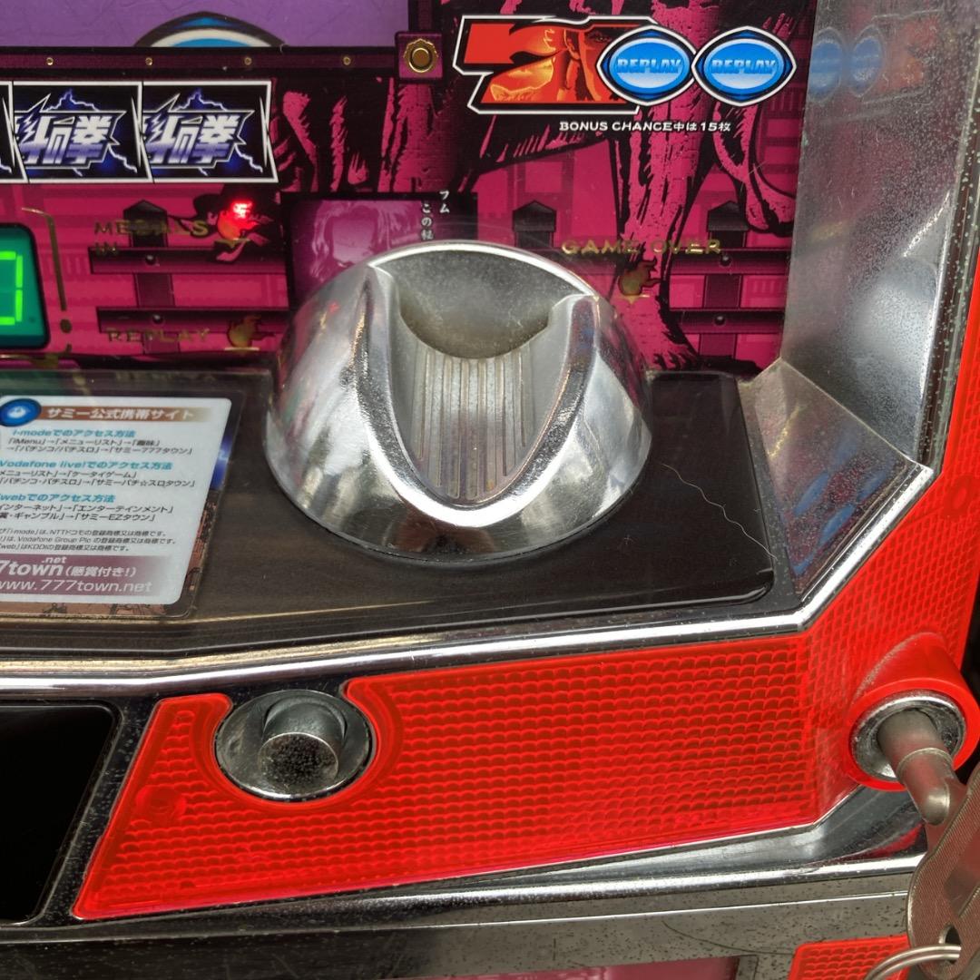 【お値下げOK】 サミー 北斗の拳 4号機 初代 ユリア 鍵あり 不要機